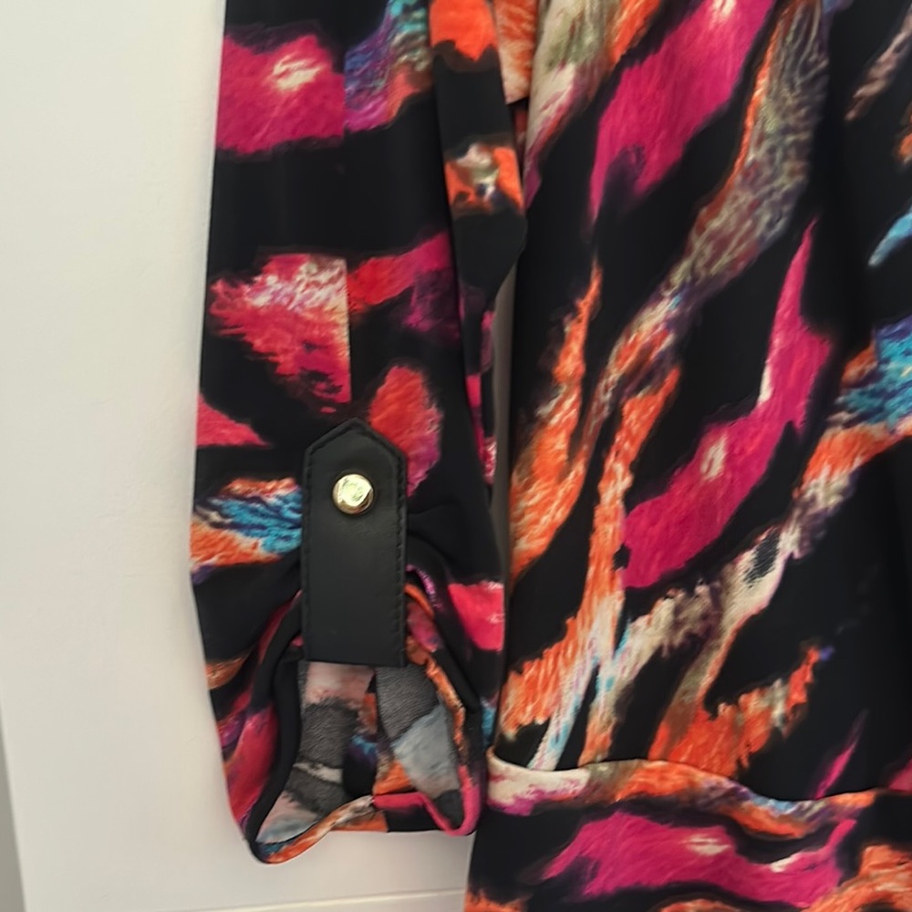 Colorful Abstract Print Dress - Picture 3 of 11